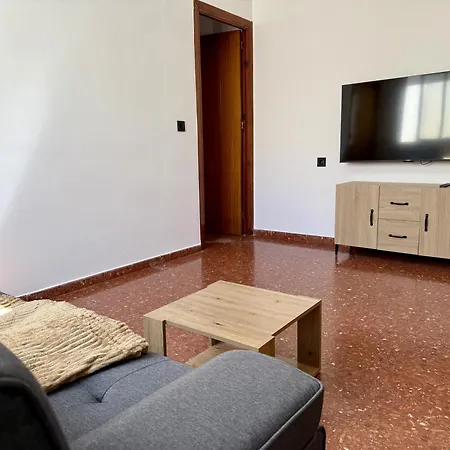 Apartman Bright & Spacious In Centre