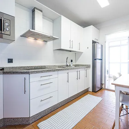 Apartamento Bright & Spacious In Centre
