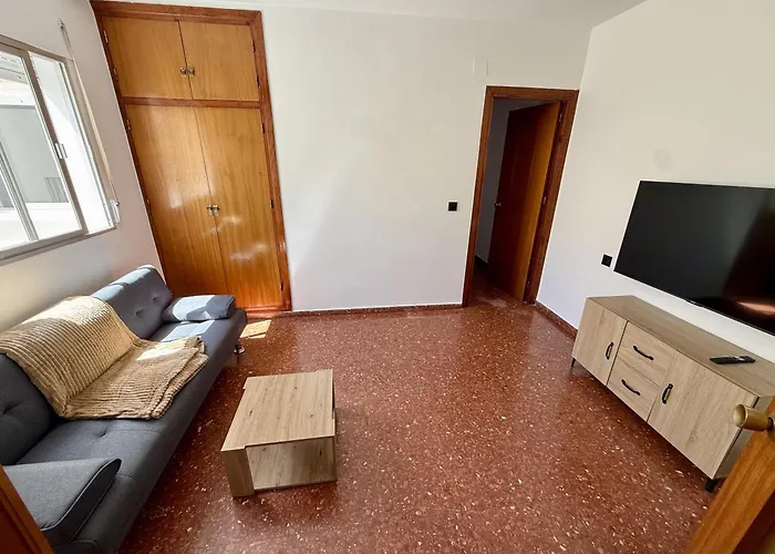 Bright & Spacious In Centre Apartman